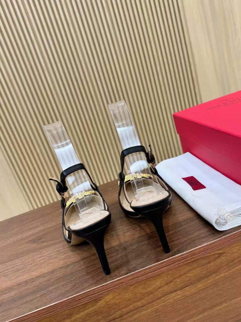 Va1e*ntin0 heeled shoes